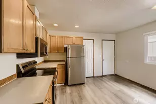 12224 58th Pl S, Seattle, WA 98178 - Photo 8