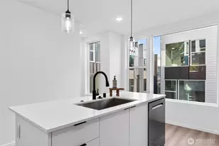 3500 NE 125th St, Seattle, WA 98125 - Photo 16