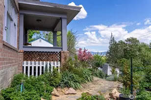 633 N 3rd Ave, Okanogan, WA 98840 - Photo 6