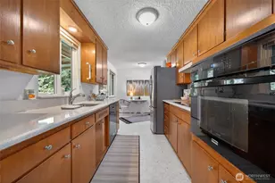 13321 28th Ave NE, Seattle, WA 98125 - Photo 10