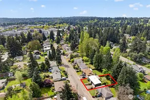 13321 28th Ave NE, Seattle, WA 98125 - Photo 2