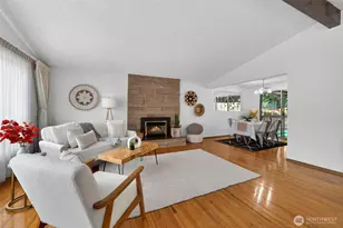 13321 28th Ave NE, Seattle, WA 98125 - Photo 4