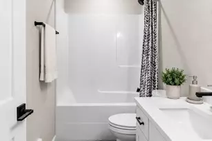 1010 MacFarlane St, Aberdeen, WA 98520 - Photo 8