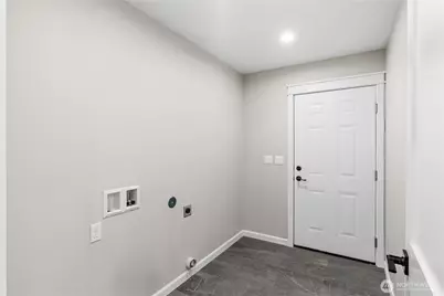 1010 Macfarlane Street, Aberdeen, WA 98520 - Photo 8