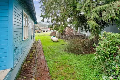 7279 B Avenue, Concrete, WA 98237 - Photo 12