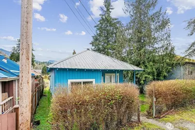 7279 B Avenue, Concrete, WA 98237 - Photo 6