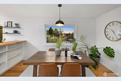 6620 28th Avenue NW, Seattle, WA 98117 - Photo 8