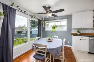 1702 36th St, Anacortes, WA 98221 - Photo 8