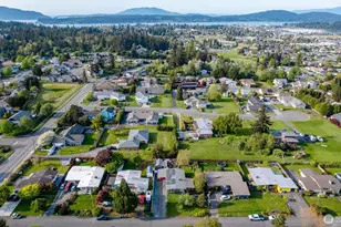 1702 36th St, Anacortes, WA 98221 - Photo 34