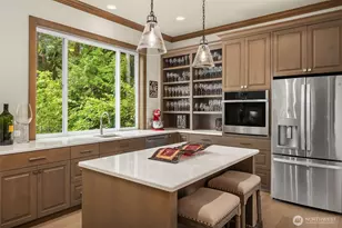10461 SE 23rd St, Bellevue, WA 98004 - Photo 12