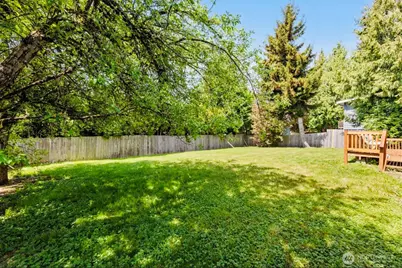14409 83rd Avenue NE, Kirkland, WA 98034 - Photo 18