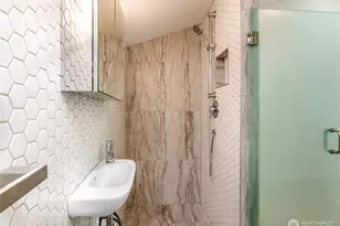 3855 21st Ave SW, Seattle, WA 98106 - Photo 16