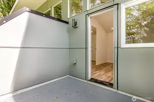 3855 21st Ave SW, Seattle, WA 98106 - Photo 24