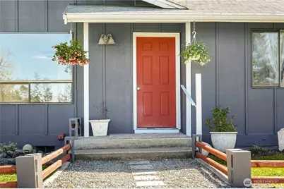 31 Gillis Avenue, Sequim, WA 98382 - Photo 2