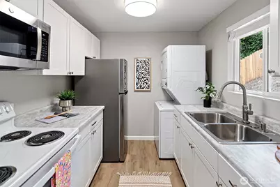 3224 Halverson Avenue, Bremerton, WA 98310 - Photo 6