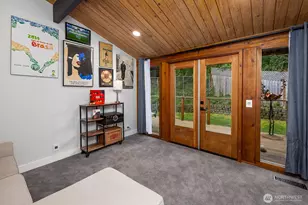 20231 37th Ave NE, Lake Forest Park, WA 98155 - Photo 16