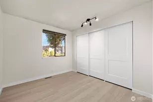 917 N 100th St, Seattle, WA 98133 - Photo 24