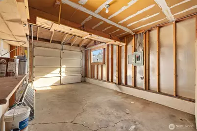 917 N 100th Street, Seattle, WA 98133 - Photo 28