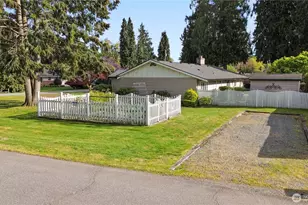 8120 55th Ave NE, Marysville, WA 98270 - Photo 4