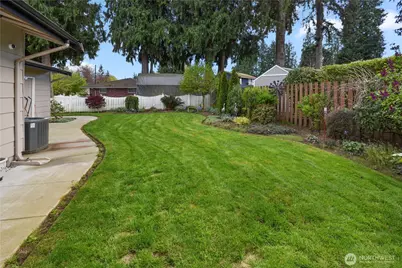 8120 55th Avenue NE, Marysville, WA 98270 - Photo 6