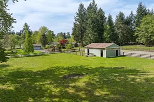 20916 Edwards Rd E, Lake Tapps, WA 98391 - Photo 38