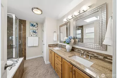 20916 Edwards Road E, Lake Tapps, WA 98391 - Photo 12