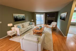 6960 California Ave SW, Seattle, WA 98136 - Photo 8