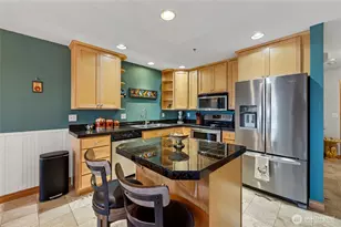 3706 Portage Ln, Anacortes, WA 98221 - Photo 6