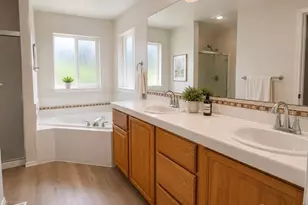 9127 Surrey Ln SW, Mukilteo, WA 98275 - Photo 12