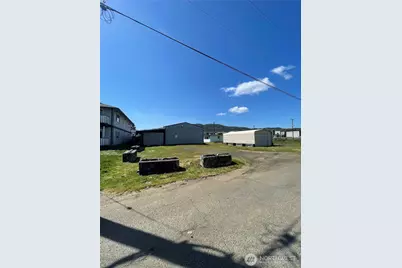 419 & 441 1st Street, Raymond, WA 98577 - Photo 12