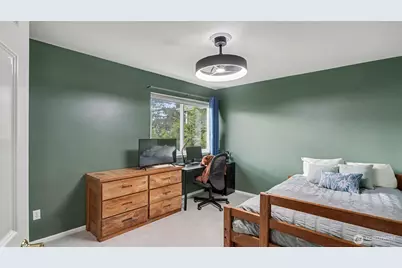 18637 172nd Place SE, Renton, WA 98058 - Photo 20