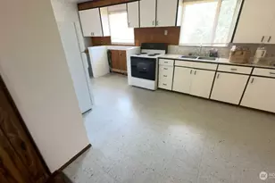 521 & 523 Blvd Road SE, Olympia, WA 98501 - Photo 8