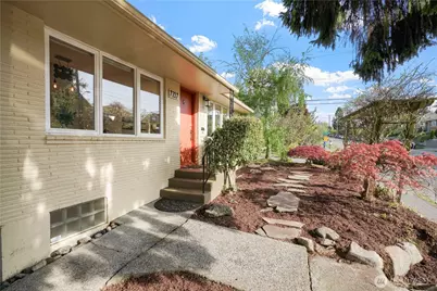 7217 28th Avenue NW, Seattle, WA 98117 - Photo 6