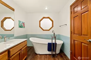 23431 NE 23rd St, Sammamish, WA 98074 - Photo 20