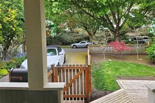 2615 47th Ave SW, Seattle, WA 98116 - Photo 8