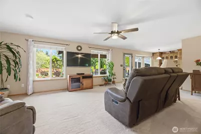 19412 110th Avenue Ct E, Graham, WA 98338 - Photo 18