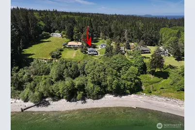 2977 North Bluff Road, Greenbank, WA 98253 - Photo 38