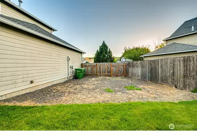 210 Tsugawa Court, Woodland, WA 98674 - Photo 34