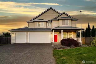 210 TSugawa Ct, Woodland, WA 98674 - Photo 1