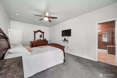 11714 Lake Place, Anderson Island, WA 98303 - Photo 20