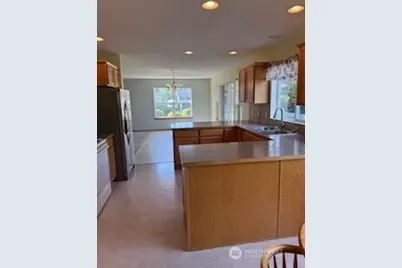1147 Fidalgo Drive #80, Burlington, WA 98233 - Photo 4