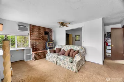 6105 Elizan Drive NW, Olympia, WA 98502 - Photo 12