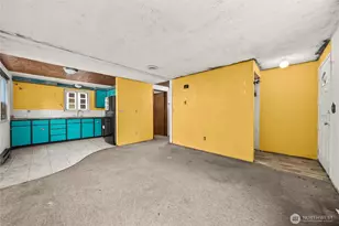 6919 Carleton Ave S, Seattle, WA 98108 - Photo 20