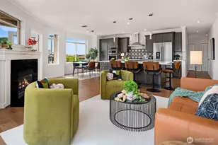 1000 Aurora Ave N, Seattle, WA 98109 - Photo 10
