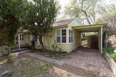 910 S 25th Avenue, Yakima, WA 98902 - Photo 2