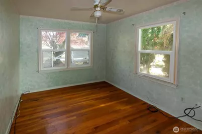 910 S 25th Avenue, Yakima, WA 98902 - Photo 10