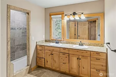 320 Lakeview Way, Easton, WA 98925 - Photo 18