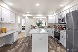 4714 NE 18th Pl, Renton, WA 98059 - Photo 8