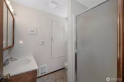 6235 Swayne Drive NE, Olympia, WA 98516 - Photo 20