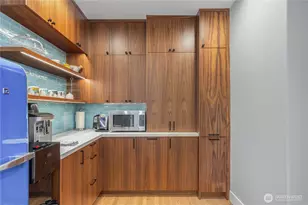 1803 Bigelow Ave N, Seattle, WA 98109 - Photo 8